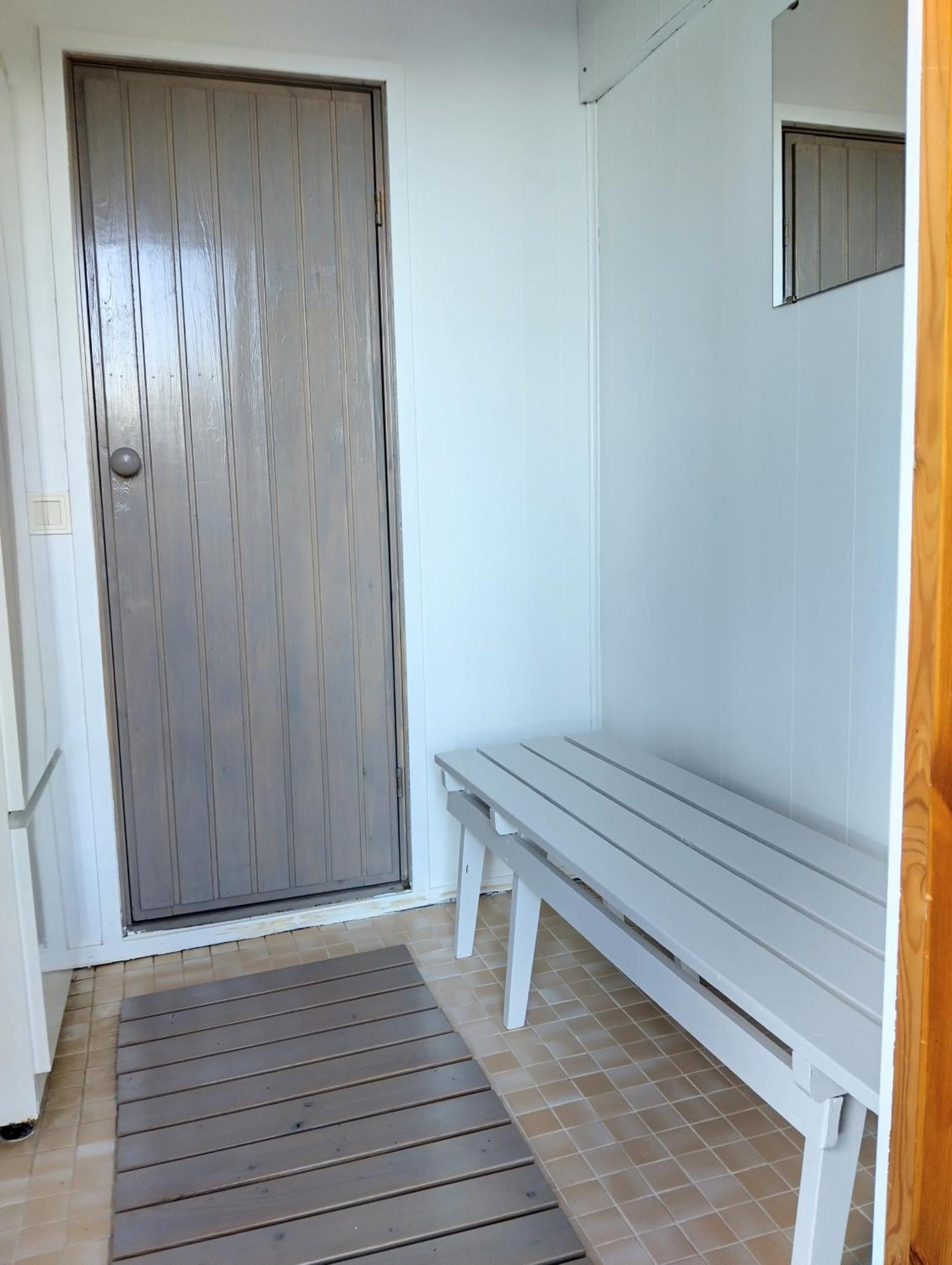 Strandhugget Bnb Sottunga Ngoại thất bức ảnh