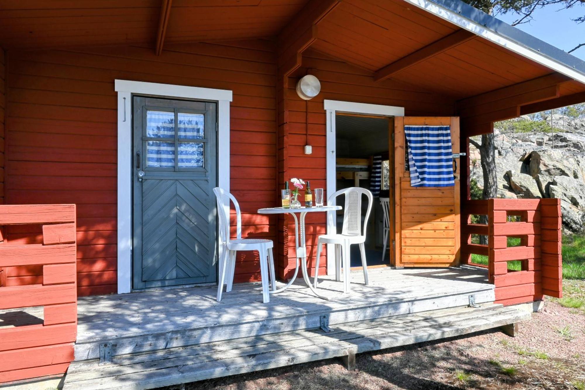 Strandhugget Bnb Sottunga Ngoại thất bức ảnh